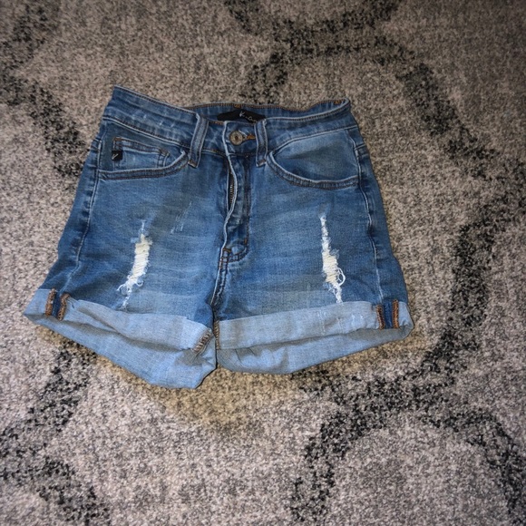 Denim shorts - Picture 1 of 2